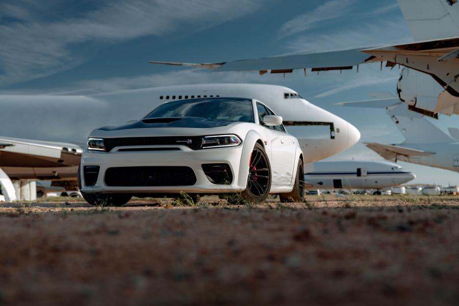  Dodge Charger Scat Pack Widebody 2019 года  (фото 10 из 79)